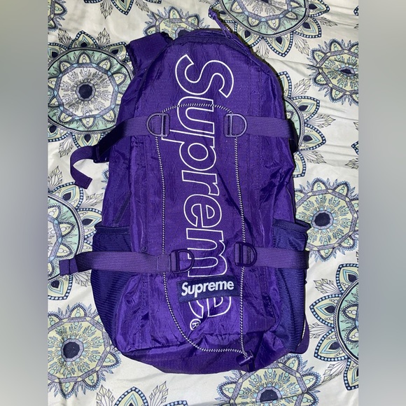 Supreme Backpack Purple FW18 Used - Picture 7 of 10